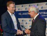 iš kairės: Audrius Tulaba, UAB „Markučiai“ generalinis direktorius, ir europarlamentaras Z. Balčytis