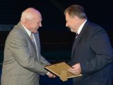 iš kairės - AB "Montuotojas" gen. direktorius A. Jaras ir P. Narkevičius