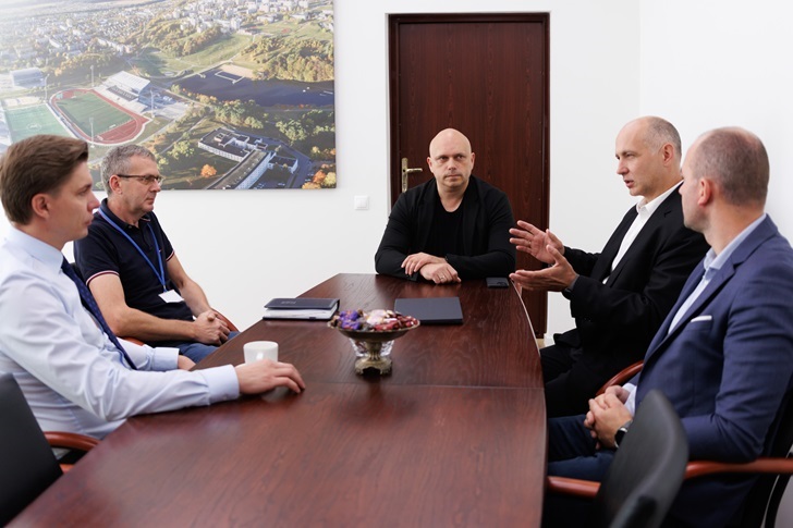 Nando Holdings ir Raseinių kredito unija