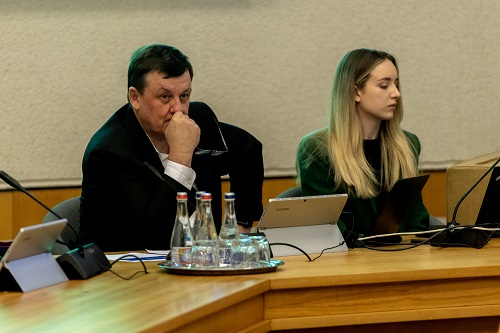 R. Valiūnas