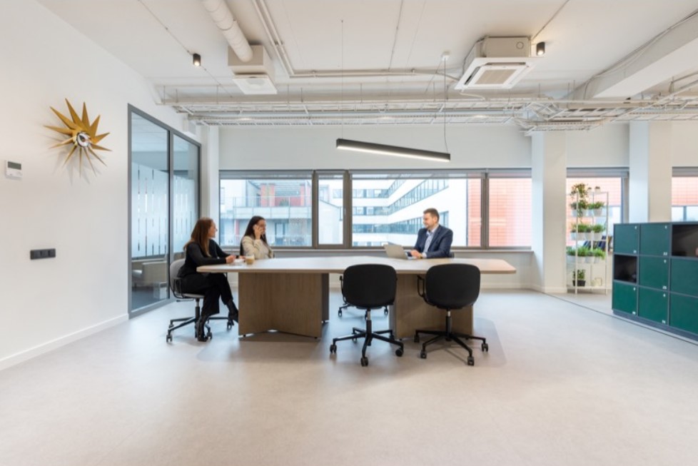 Regus