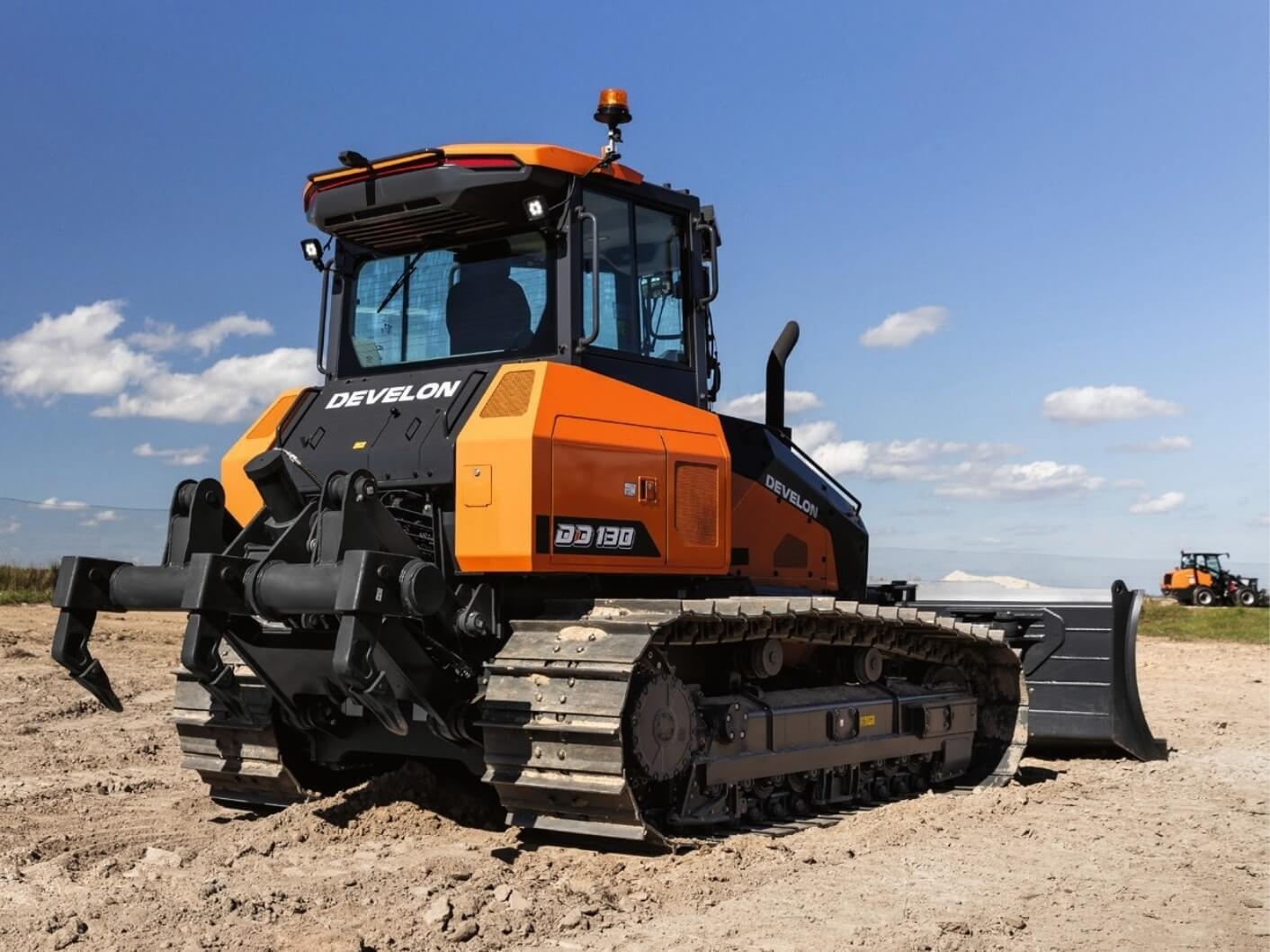 DEVELON DD130 buldozeris
