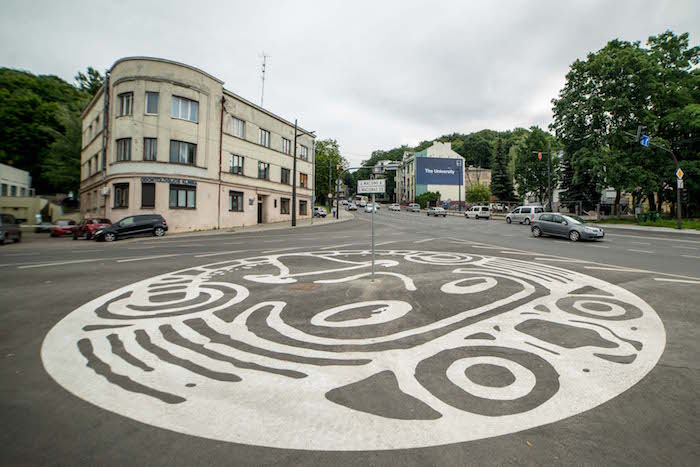 pagal fluxus filosofiją
